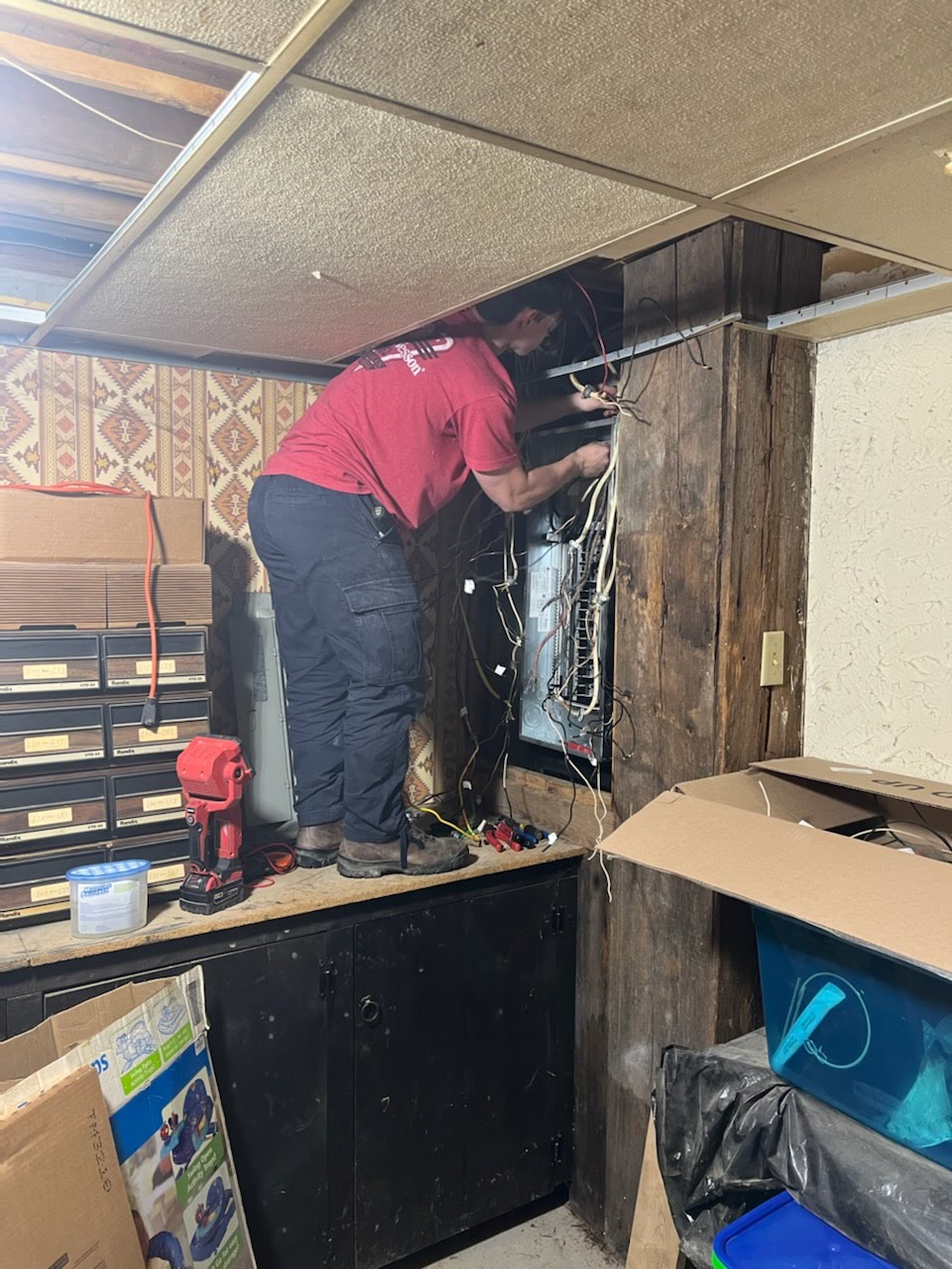 Chris Oullette Aprentice Electrician